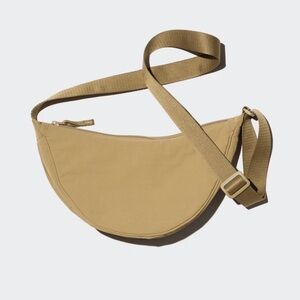 Beige Uniqlo crossbody bag - Like new